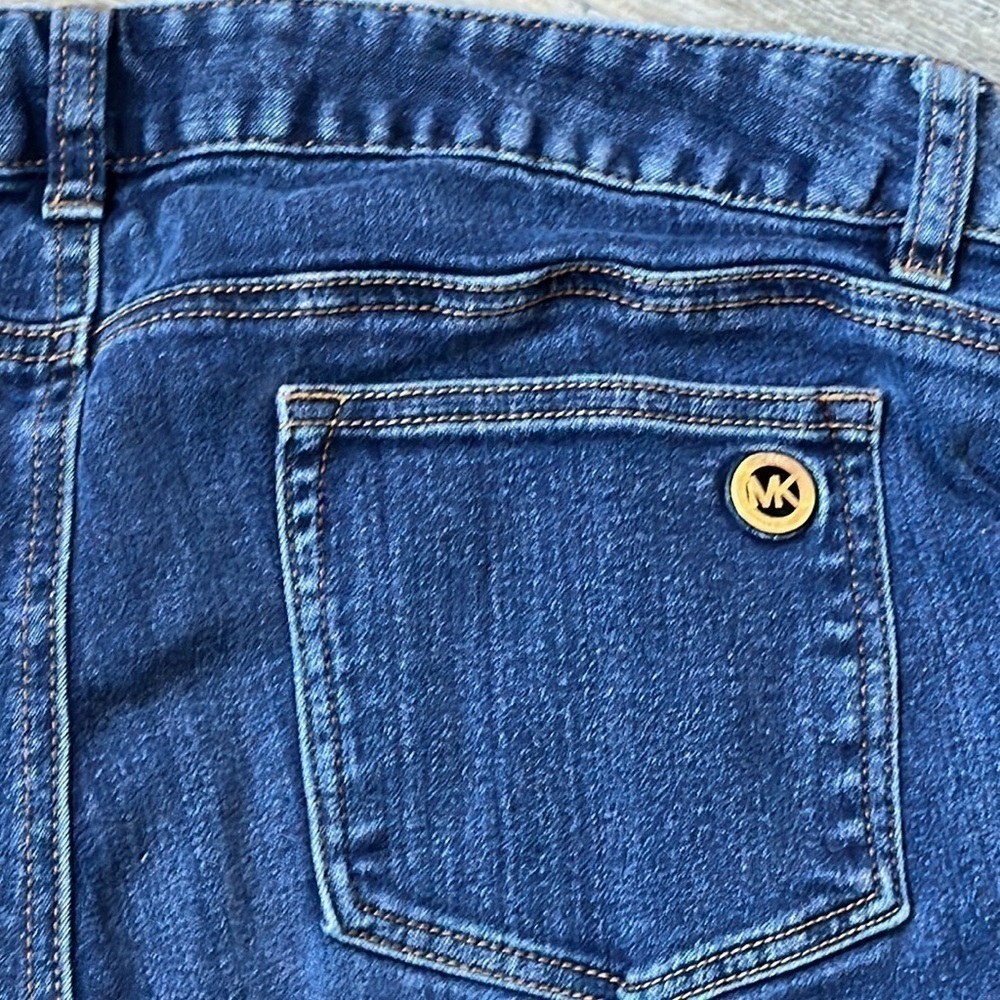 Michael Kors jeans, size 12 women’s gold accents - Picture 3 of 10